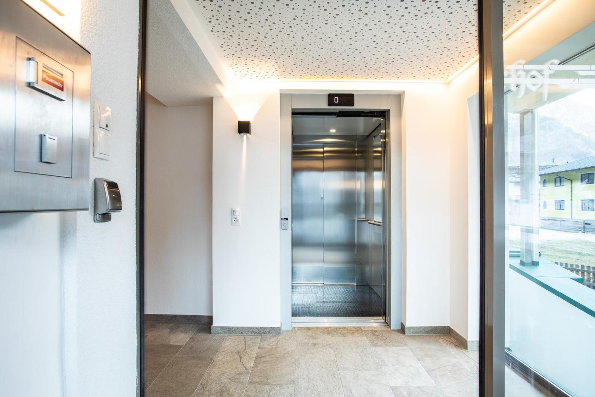Hotel Jaegerhof เอิทซ์ ภายนอก รูปภาพ